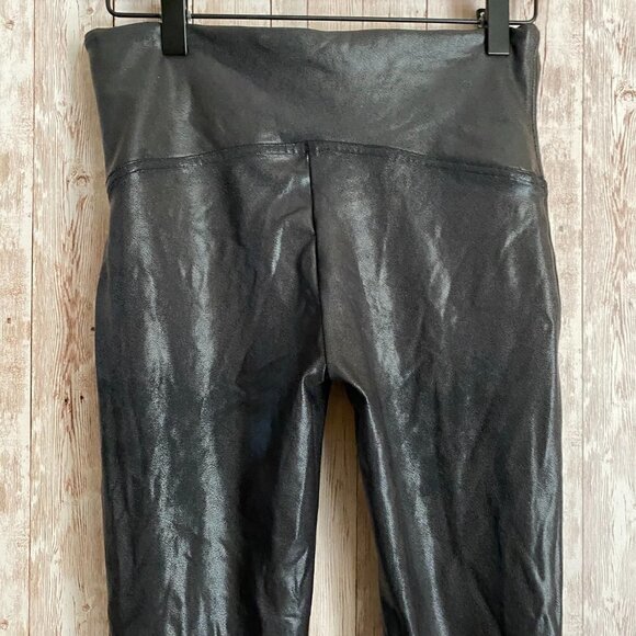 Spanx Faux Leather Leggings Size Large - Picture 7 of 12